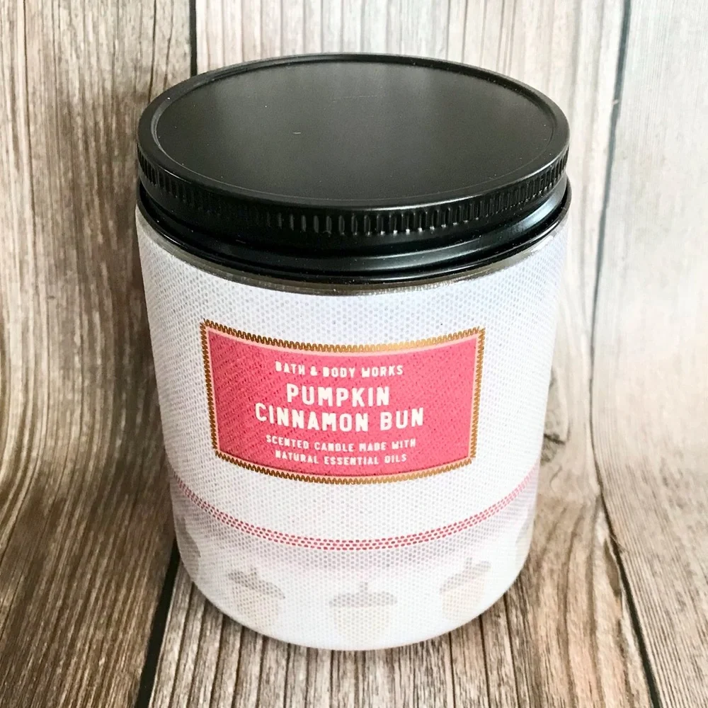 🆕25+ Hrs Pumpkin Cinnamon Bun by Bath and Body Works SINGLE WICK - Picture 2 of 4